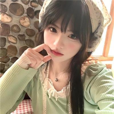 草裙诱春